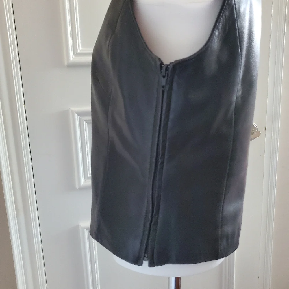 90's DANIER Soft Leather Sleeveless V Neck Vest - Picture 6 of 15